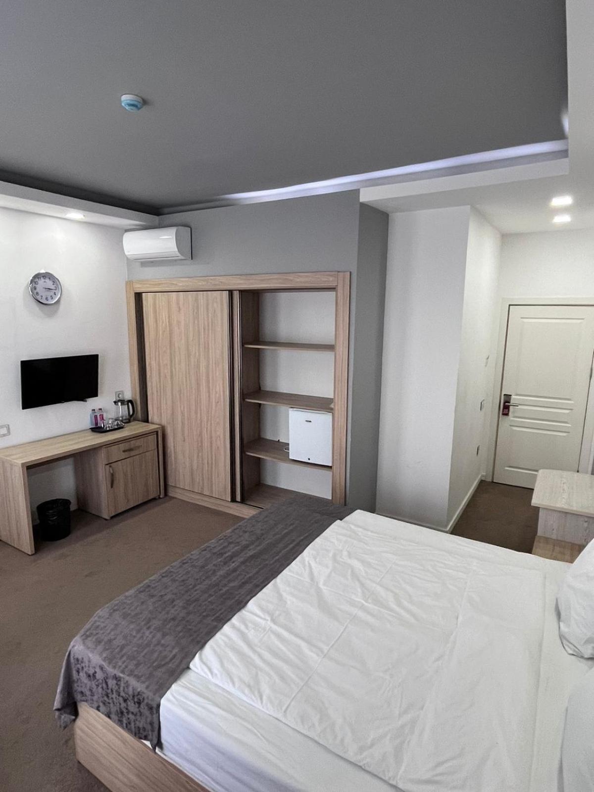 Jupiter Baku -Halal Hotel Exteriör bild